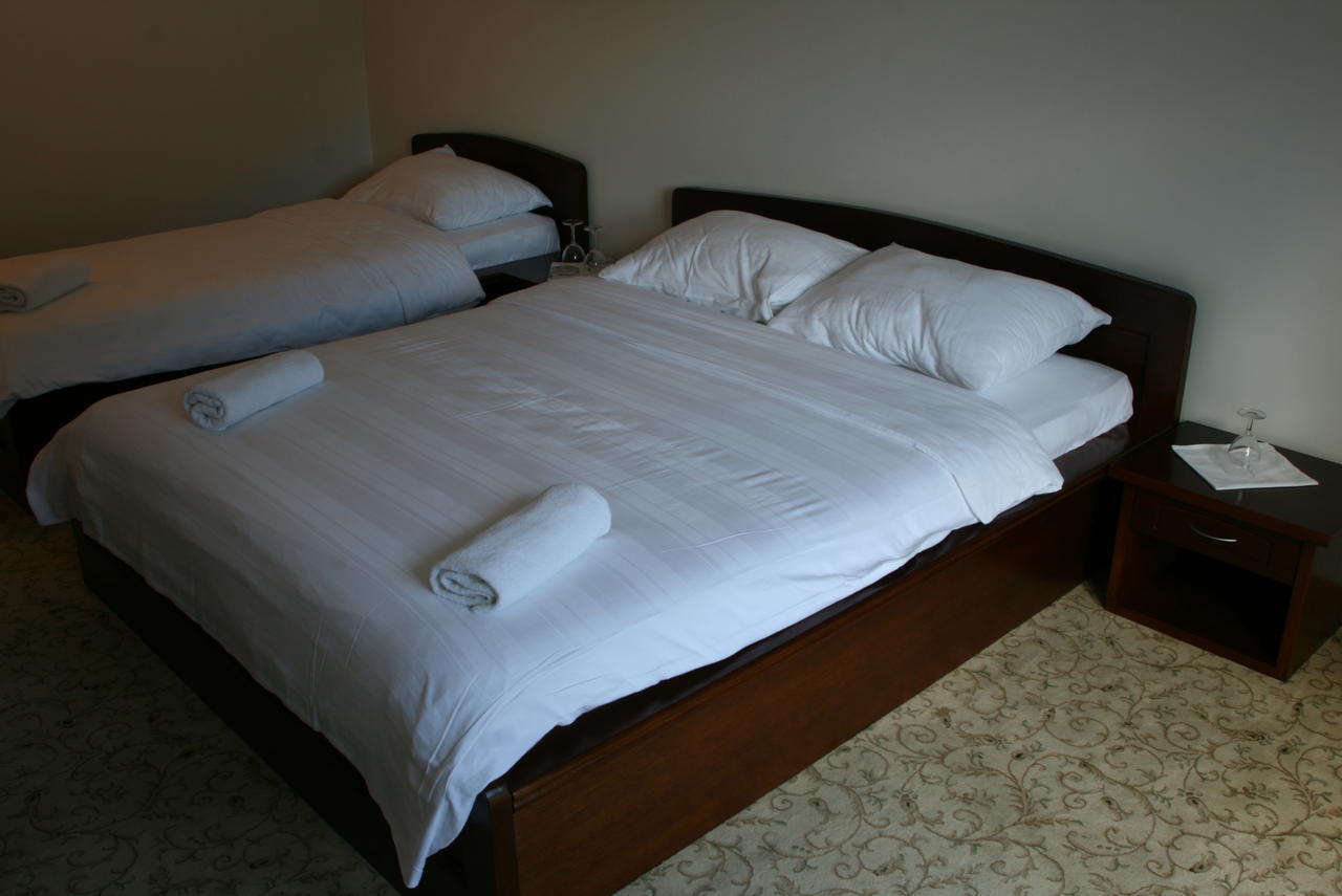 Motel Maksumic Jablanica Rum bild