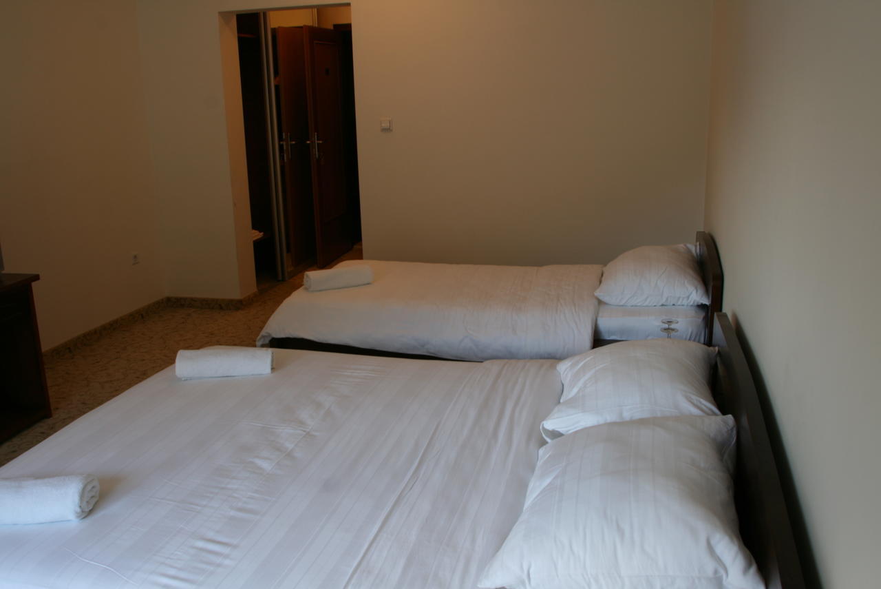 Motel Maksumic Jablanica Rum bild